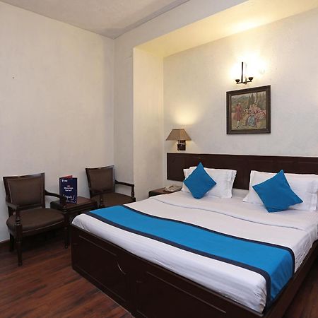 Collection O Hamilton Hotel Nueva Delhi Exterior foto